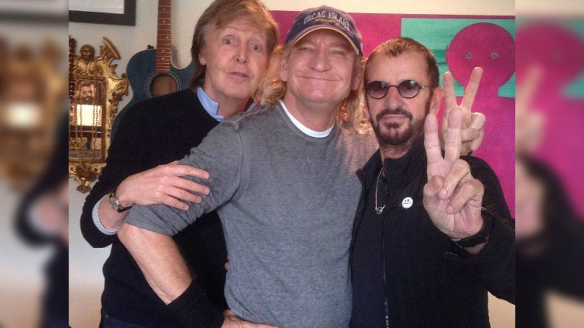 Paul Mccartney y Ringo Star graban en sesión de estudio