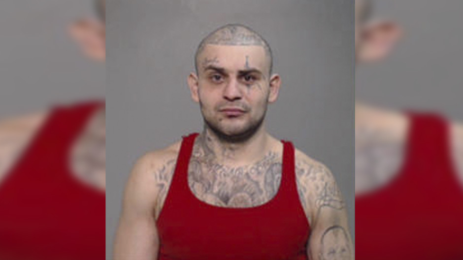 Buscan autoridades a fugitivo