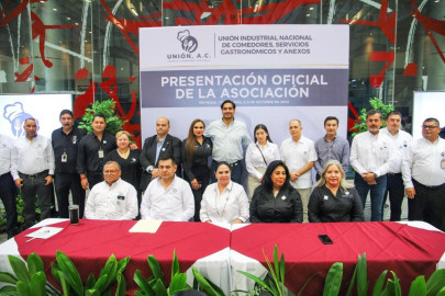 Apadrinó Alcalde de Reynosa a la Unión de Comedores Industriales 