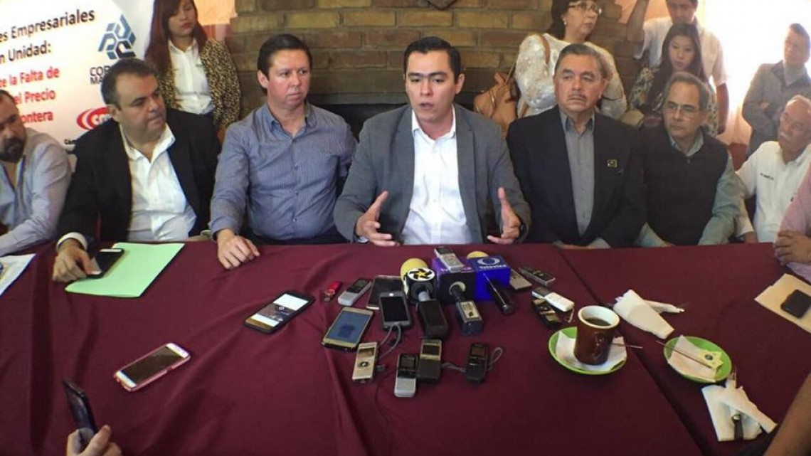 Gasolineros y empresarios se unen contra el gasolinazo 