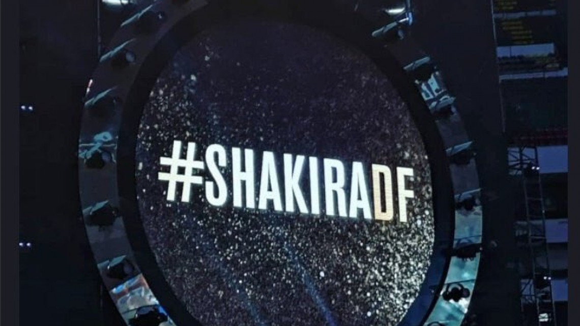 La lluvia no pudo detener a Shakira en la CDMX