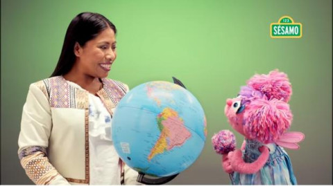 Yalitza Aparicio graba importante mensaje en Plaza Sésamo