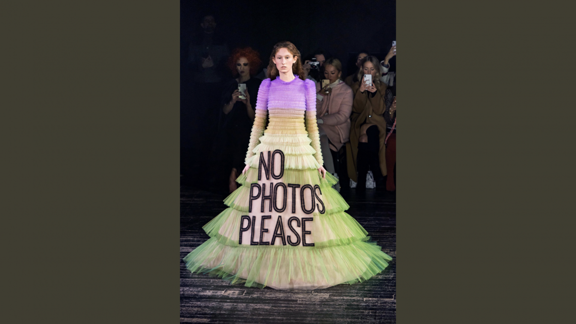 ¿Cuál vestido de Viktor&Rolf te representa?