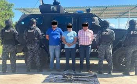 Detienen a Alcalde de Comalapa, Chiapas por corrupción; le investigan por desaparición, extorsión y homicidio