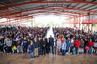 Beneficia Programa de Becas Municipales a alumnos del CBTIS 7