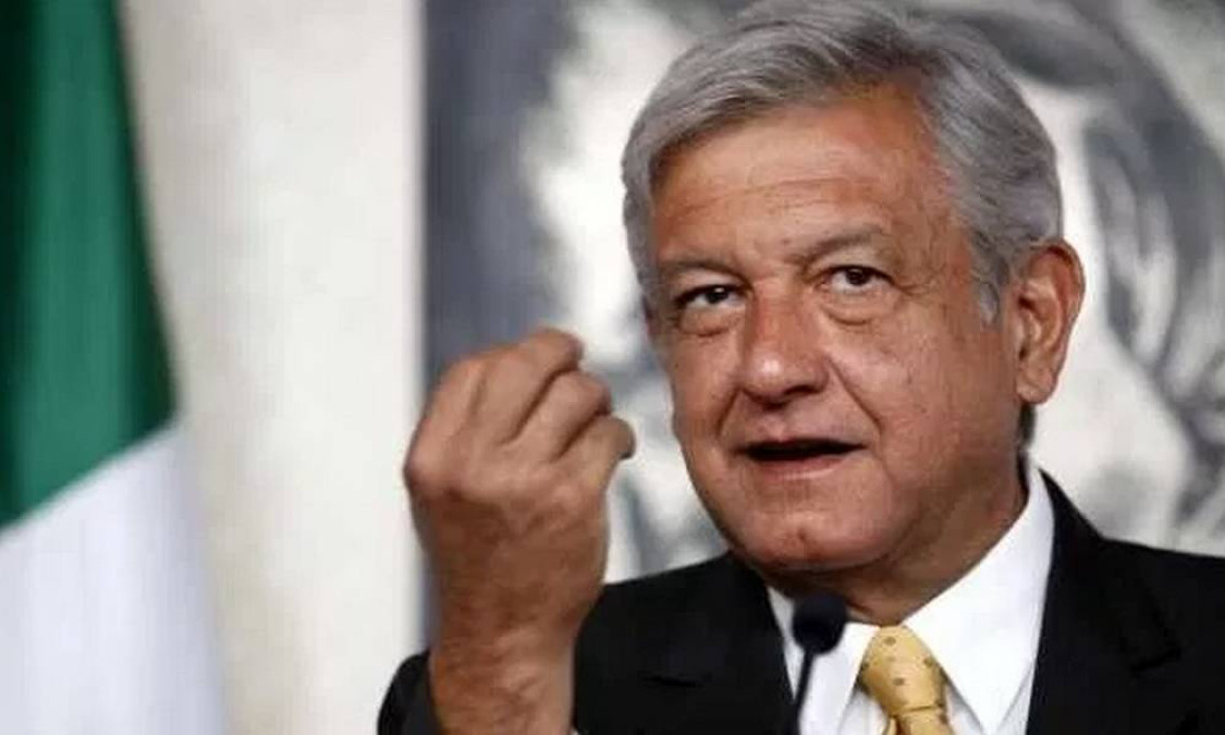Suma López Obrador respaldo de 11 senadores 