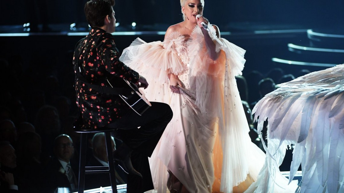 Así lució Lady Gaga en los Grammys