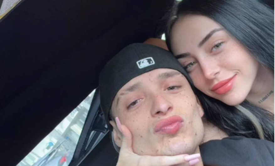 Peso Pluma y Nicki Nicole presumen su amor