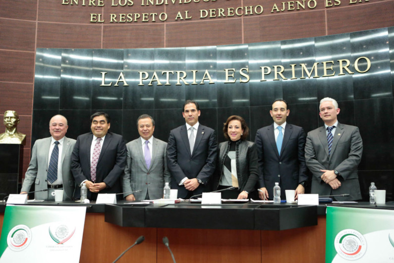 egisladores retoman discusión sobre seguridad interior