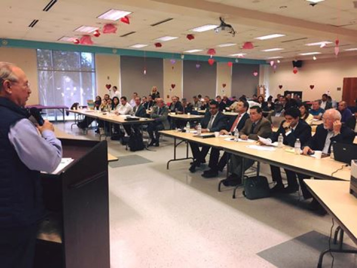 Volatilidad del dólar beneficia al comercio de Matamoros