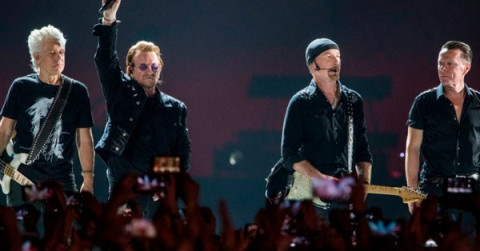 U2 se presento por primera vez en la India 