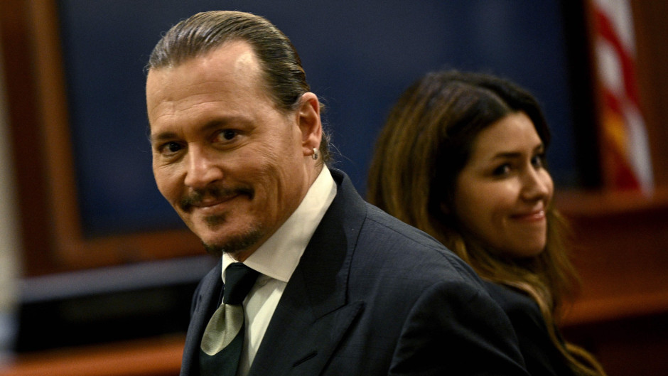 Fanáticos de Johnny Depp se enamoran de Camille Vázquez 