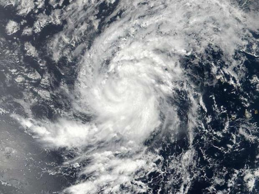 Alcanza huracán ‘Irma’ categoría 3