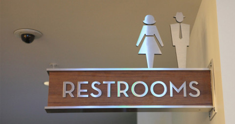 Avanza en el senado estatal de Texas  “Ley del Baño”