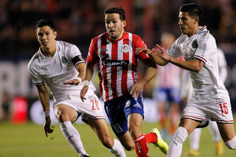 Chivas empata sin goles ante Atlético de San Luis