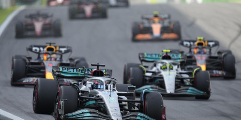 George Russell gana el GP de Brasil; Checo termina séptimo 