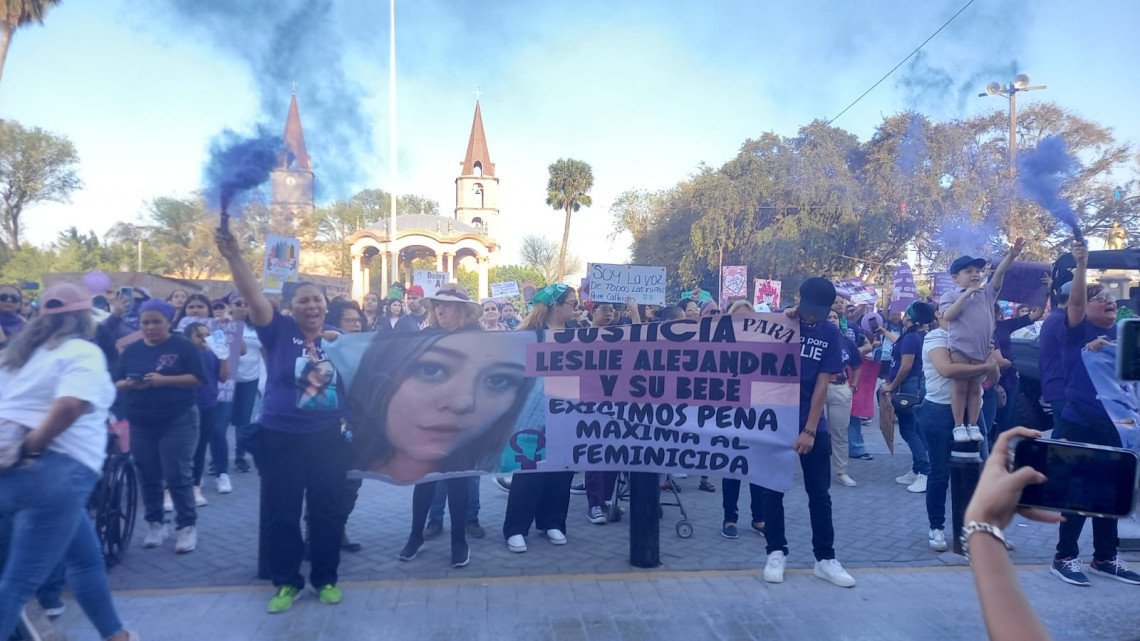 Mujeres marchan por justicia y contra la impunidad en el Día Internacional de la Mujer
