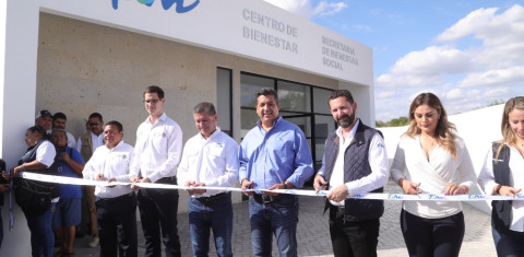 Gobernador realiza gira de trabajo en los municipios de la frontera chica