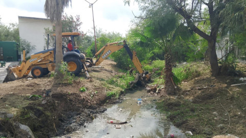 Intensifican limpieza de drenes y canales por temporada de huracanes