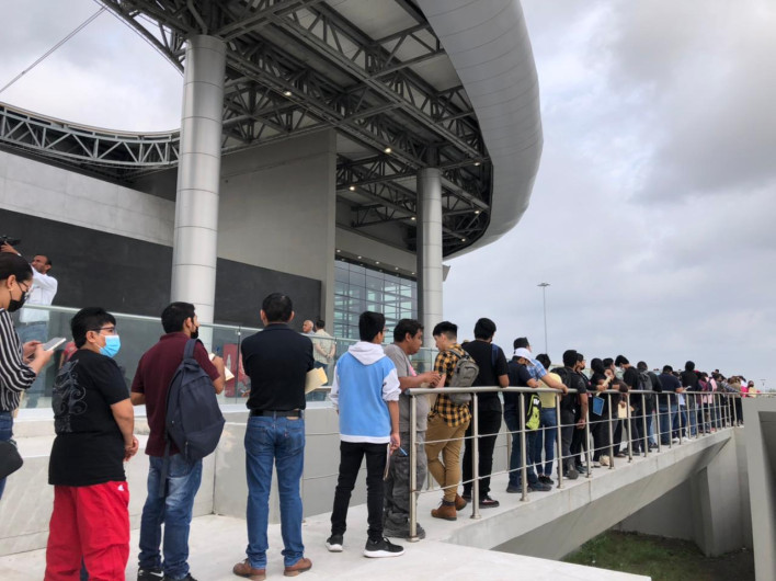 Cientos buscan trabajo en Reynosa, gran demanda en Feria del Empleo