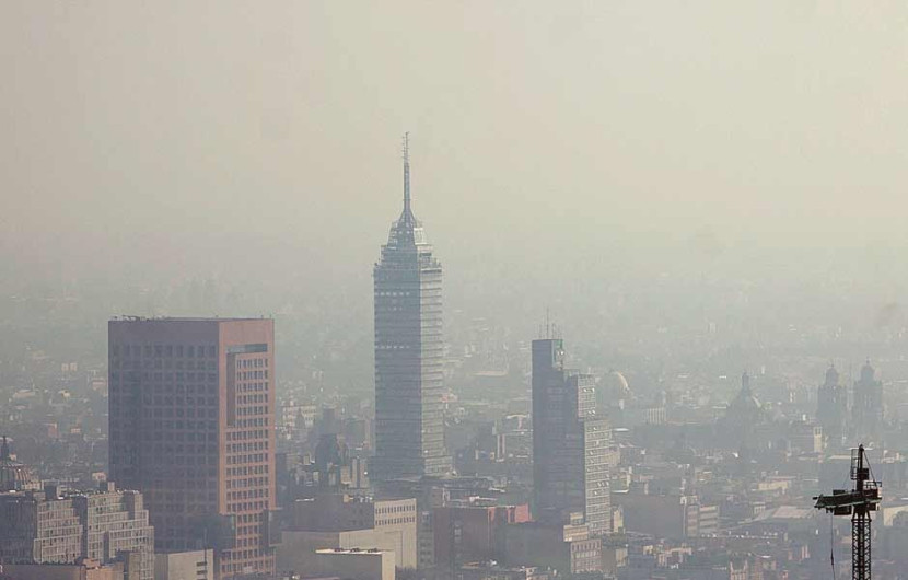 PRD pedirá que impuestos extra por 'gasolinazo' vayan al combate a la contaminación