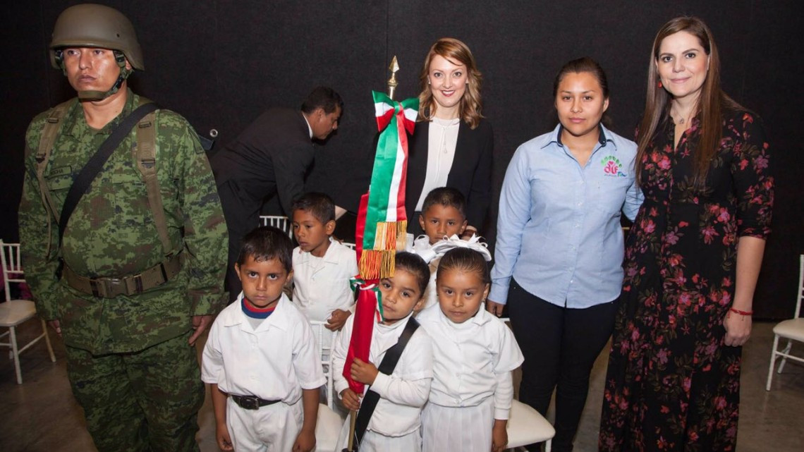 Atestigua DIF Tamaulipas abanderamiento de escoltas del CAIC