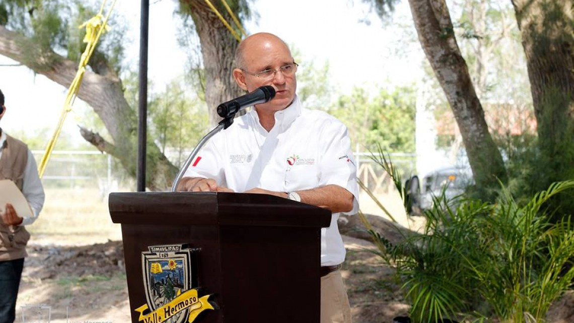 Alcalde de Valle Hermoso firma convenio con la Conafor 