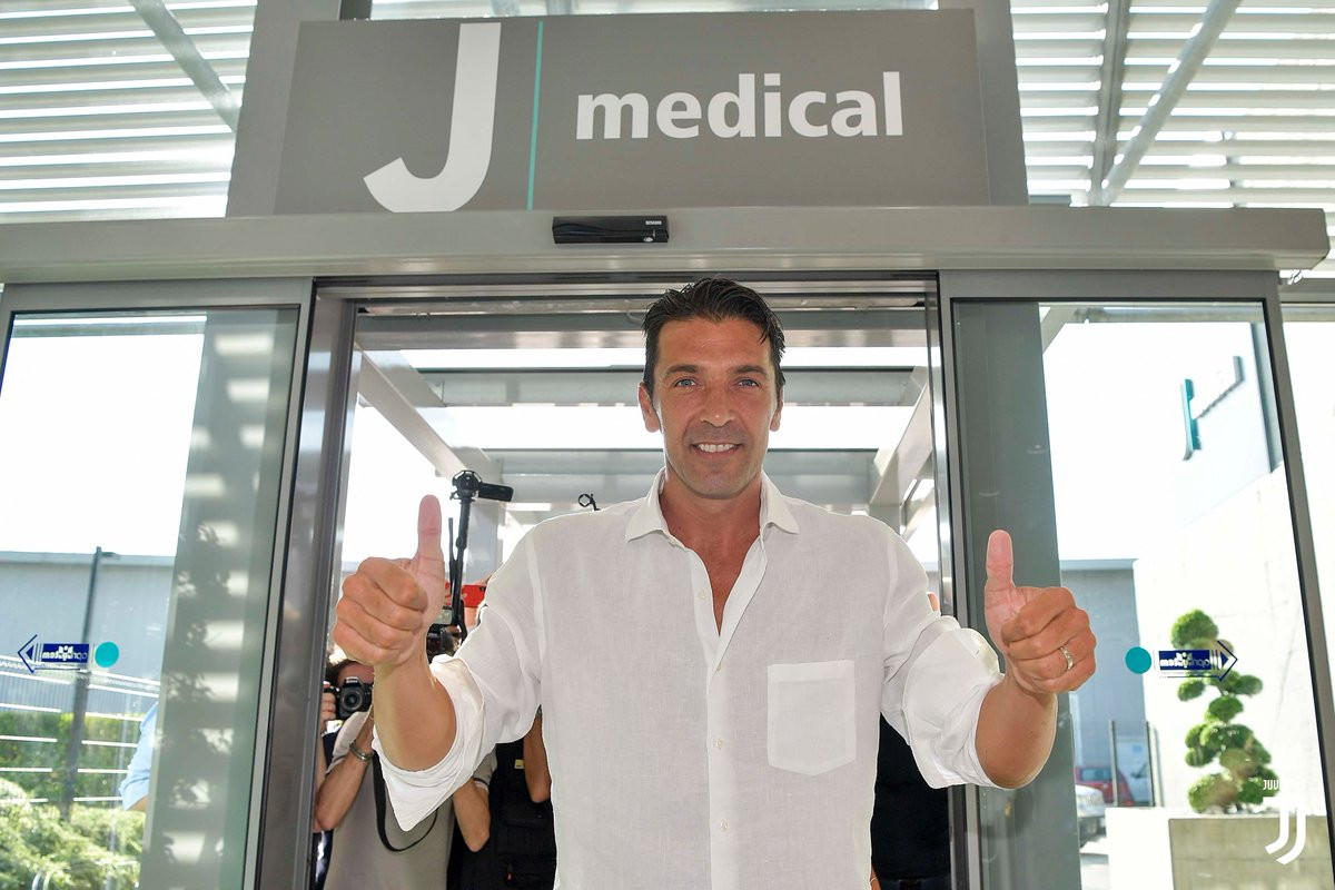 Buffon vuelve a la Juventus