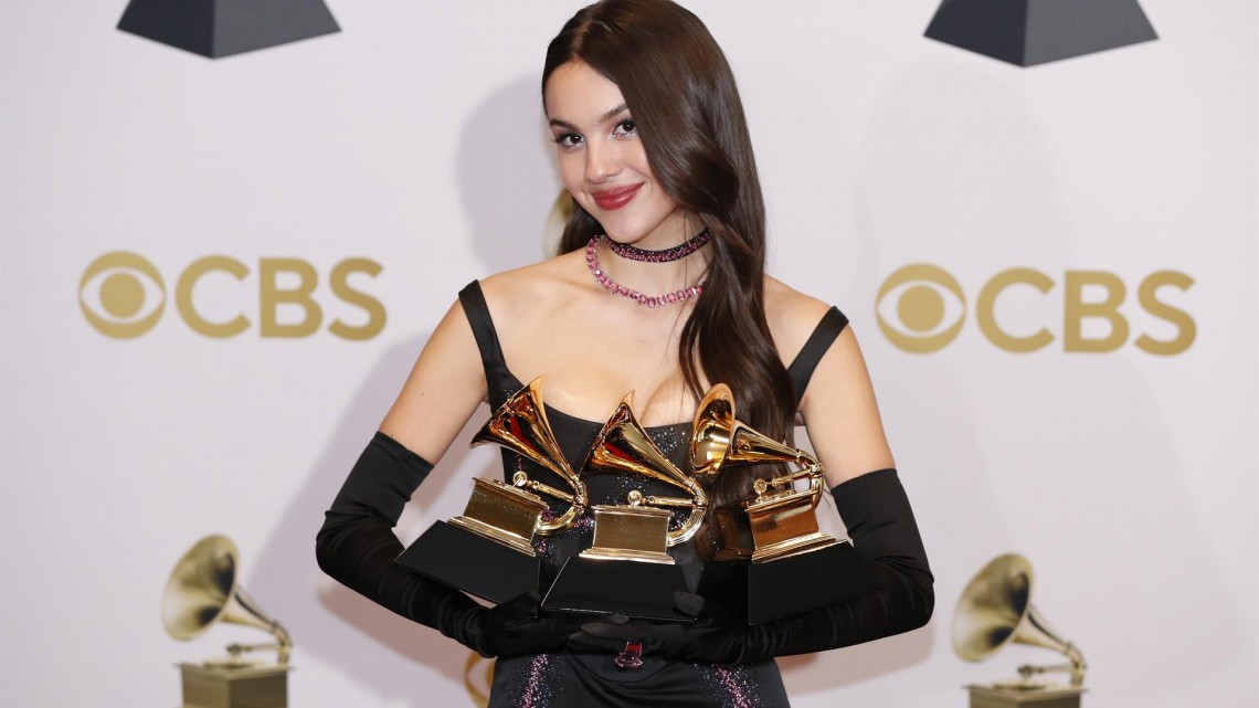 Lista completa de los ganadores del premio Grammy 2022