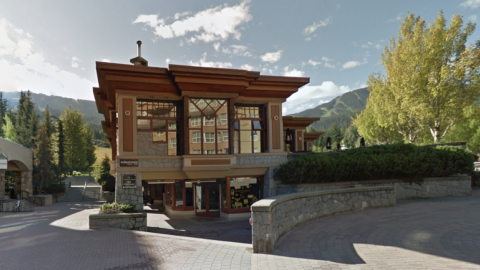 Turista capta a Javier Duarte en Canadá 