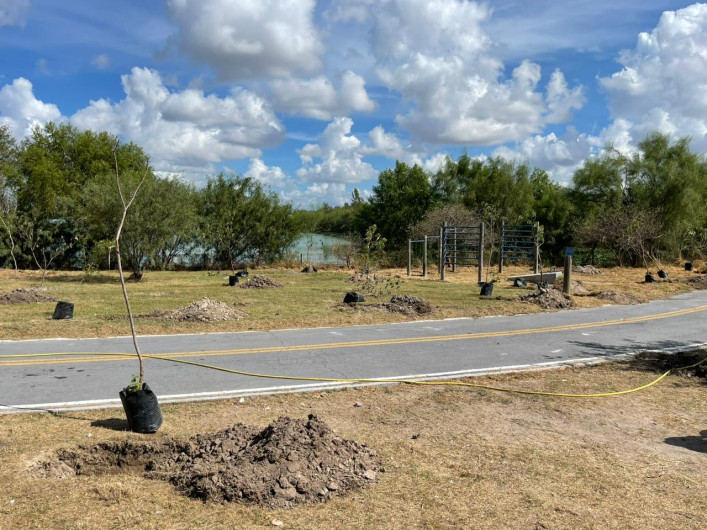 Reforestan laguna “La Escondida