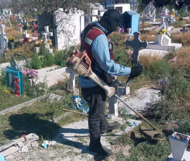 Preserva Administración Pública del Alcalde Carlos Peña Ortiz infraestructura de Panteón Municipal