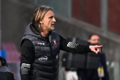 Salernitana recontrata a Davide Nicola dos días después de despedirlo
