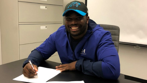 C.J. Anderson cambia de aires, llega a las Panteras de Carolina