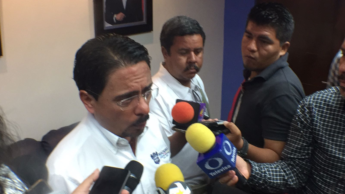 Exige Alcalde información Pemex sobre recursos no invertido en refinería 