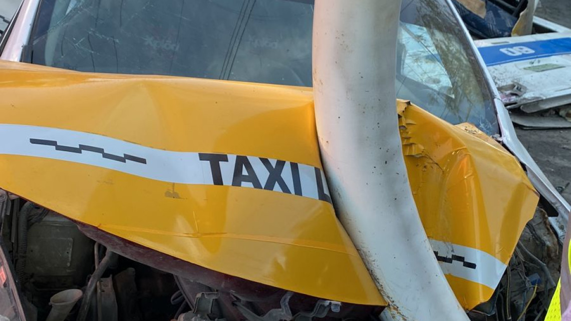 Aparatoso accidente se registra en carretera San Fernando*