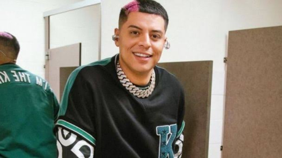 Eduin Caz, de Grupo Firme, es hospitalizado de emergencia