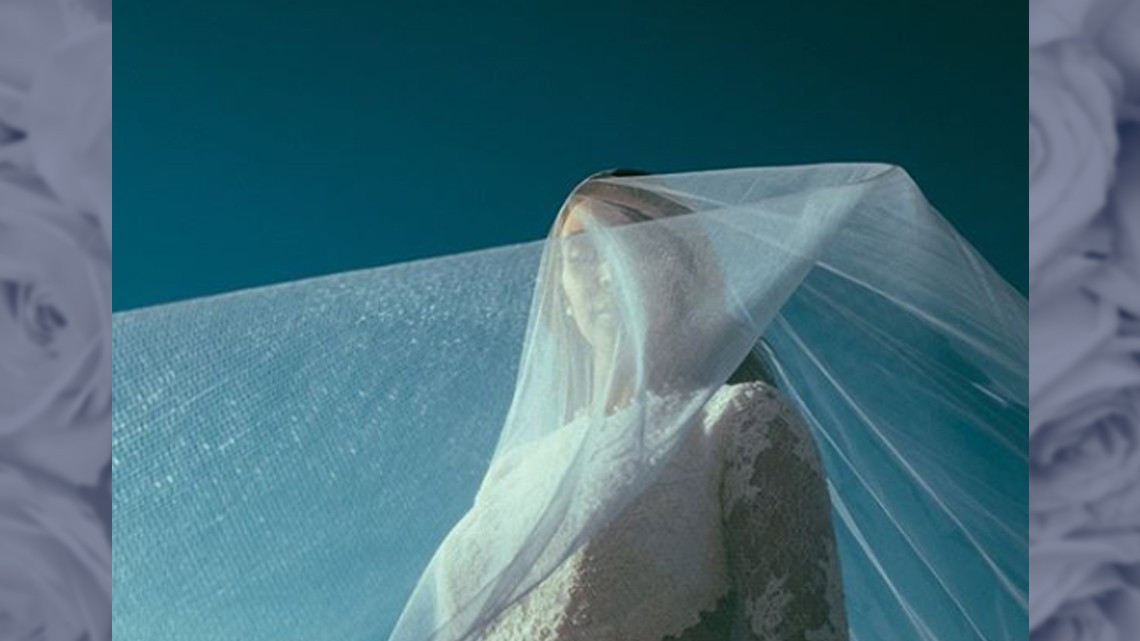 Kim Kardashian publica fotos inéditas de su boda con Kanye West