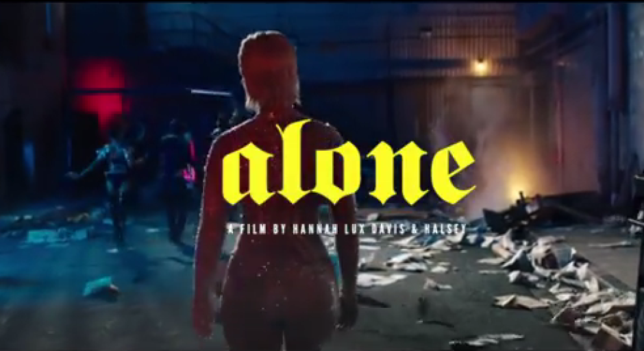 Halsey estrena video oficial de “Alone”