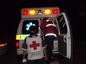 Arrolla taxi a ciclista en Tampico
