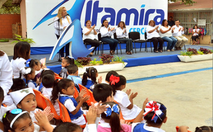Alcaldesa garantiza el derecho a la educación de calidad en Altamira