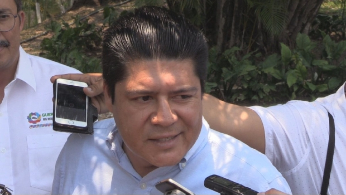 Regresa alcalde guerrerense tras amenazas de muerte