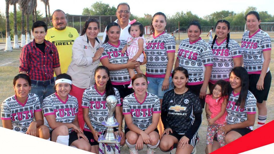 Alcaldesa muestra apoyo al deporte