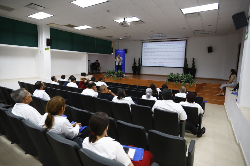 Capacitan a personal del Registro Civil para atención a migrantes