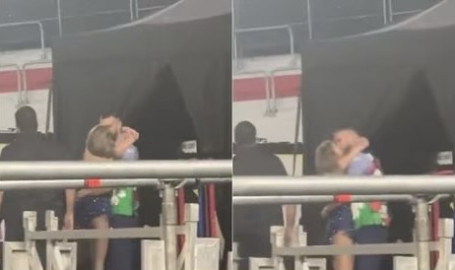 Captan swifties beso de Taylor y Kelce