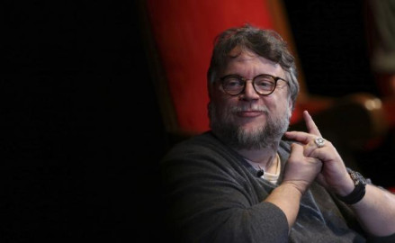 Guillermo del Toro producirá “Historias de miedo”