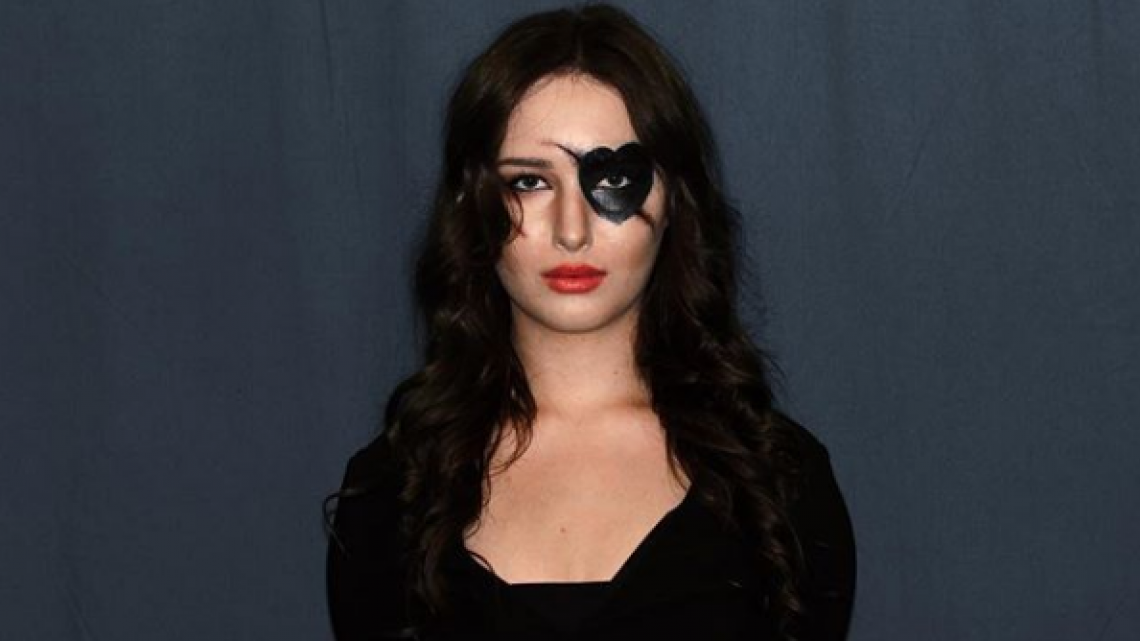 Ella es la gemela de Jennifer Lawrence