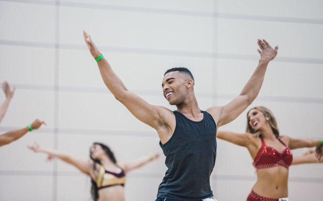 NFL integrará porristas hombres