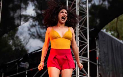 Flor Amargo confiesa amar a una mujer