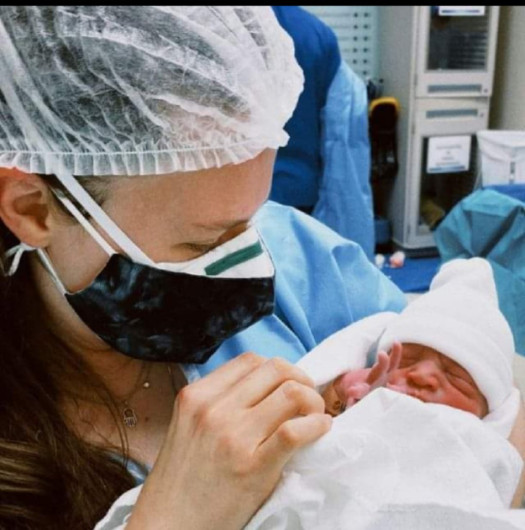 Joy Huerta y Diana Atri reciben a su segundo hijo